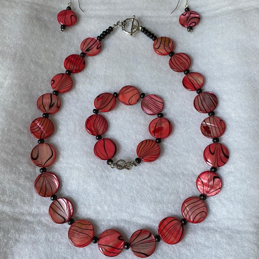 Hot Pink Necklace, matching Bracelet and Earrings